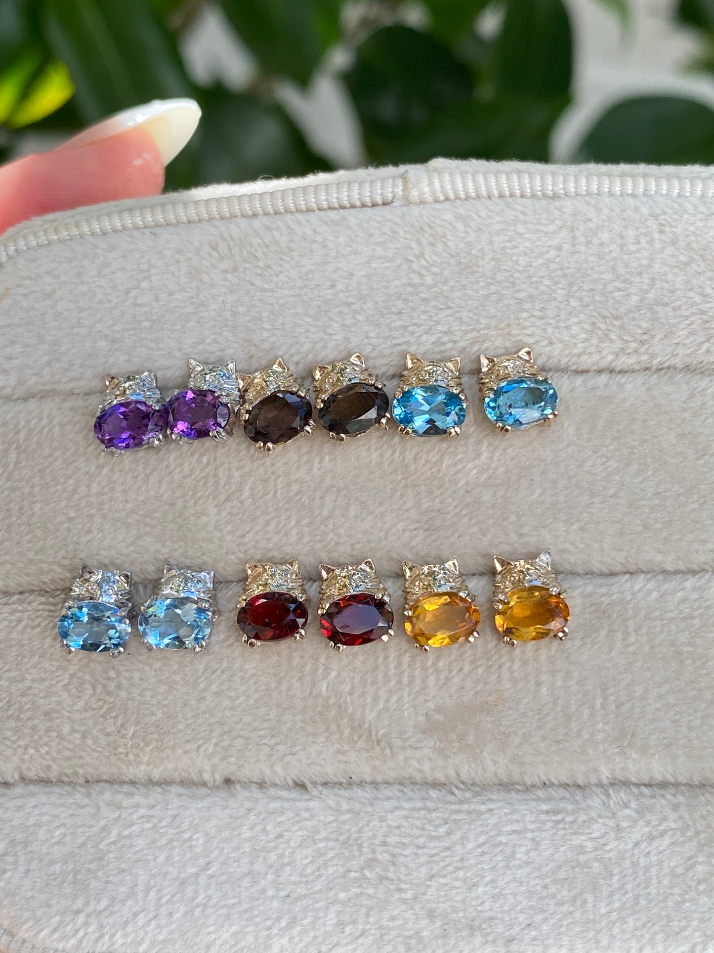 14k Gold Gemstone Kitty Cat Stud Earring