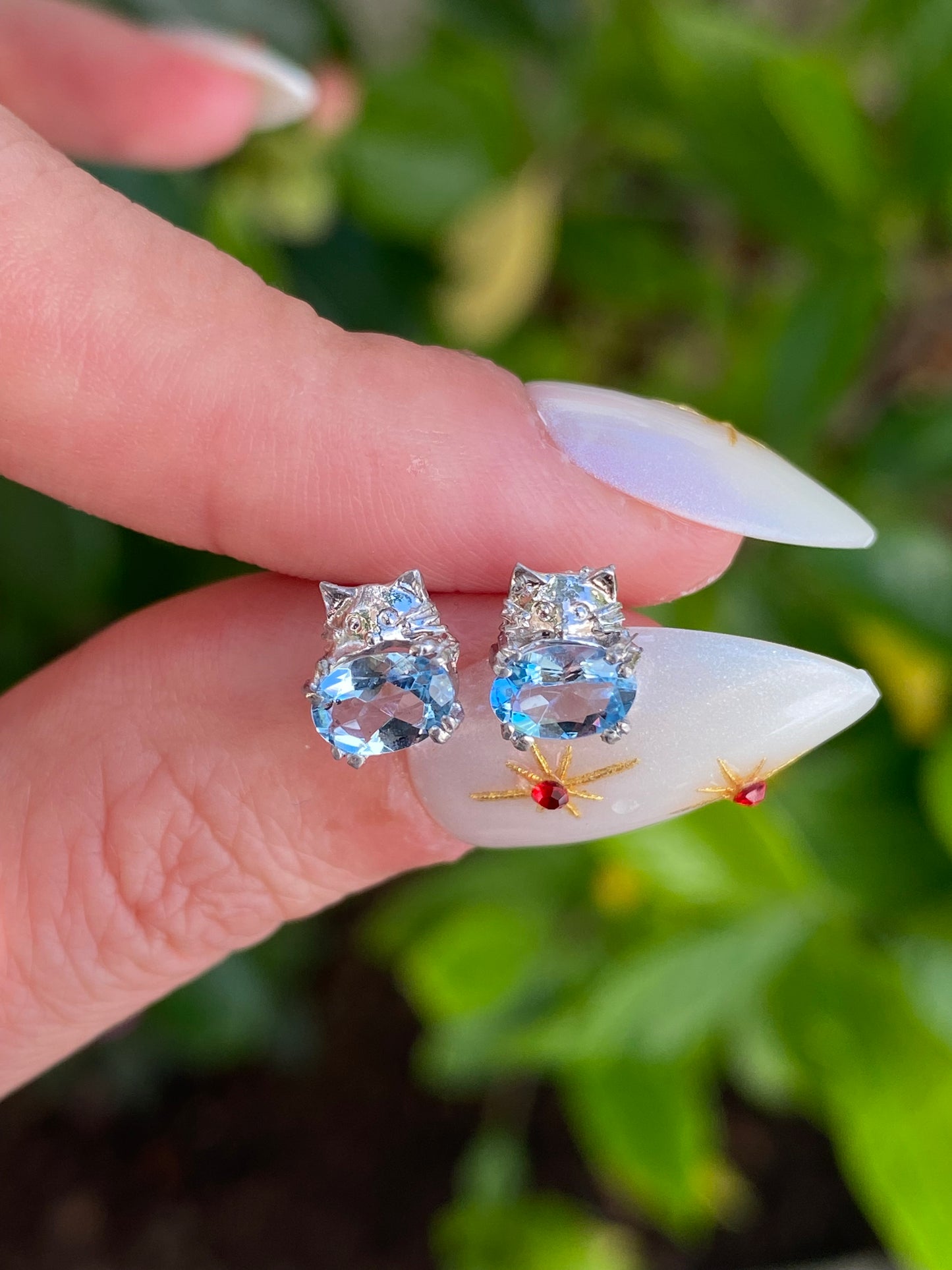 14k Gold Gemstone Kitty Cat Stud Earring