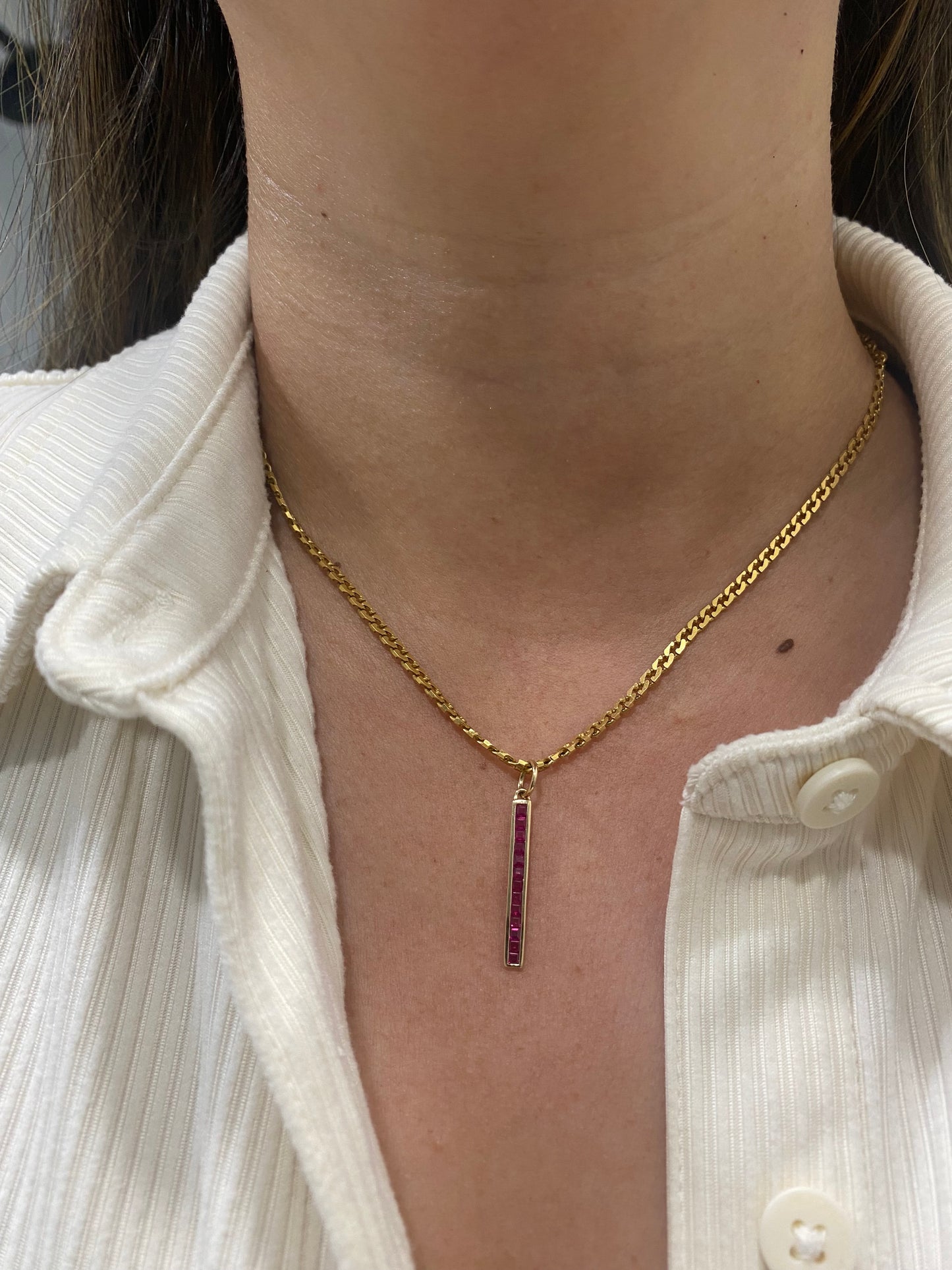 14K Gold 1 Carat Princess Cut Ruby Bar Pendant