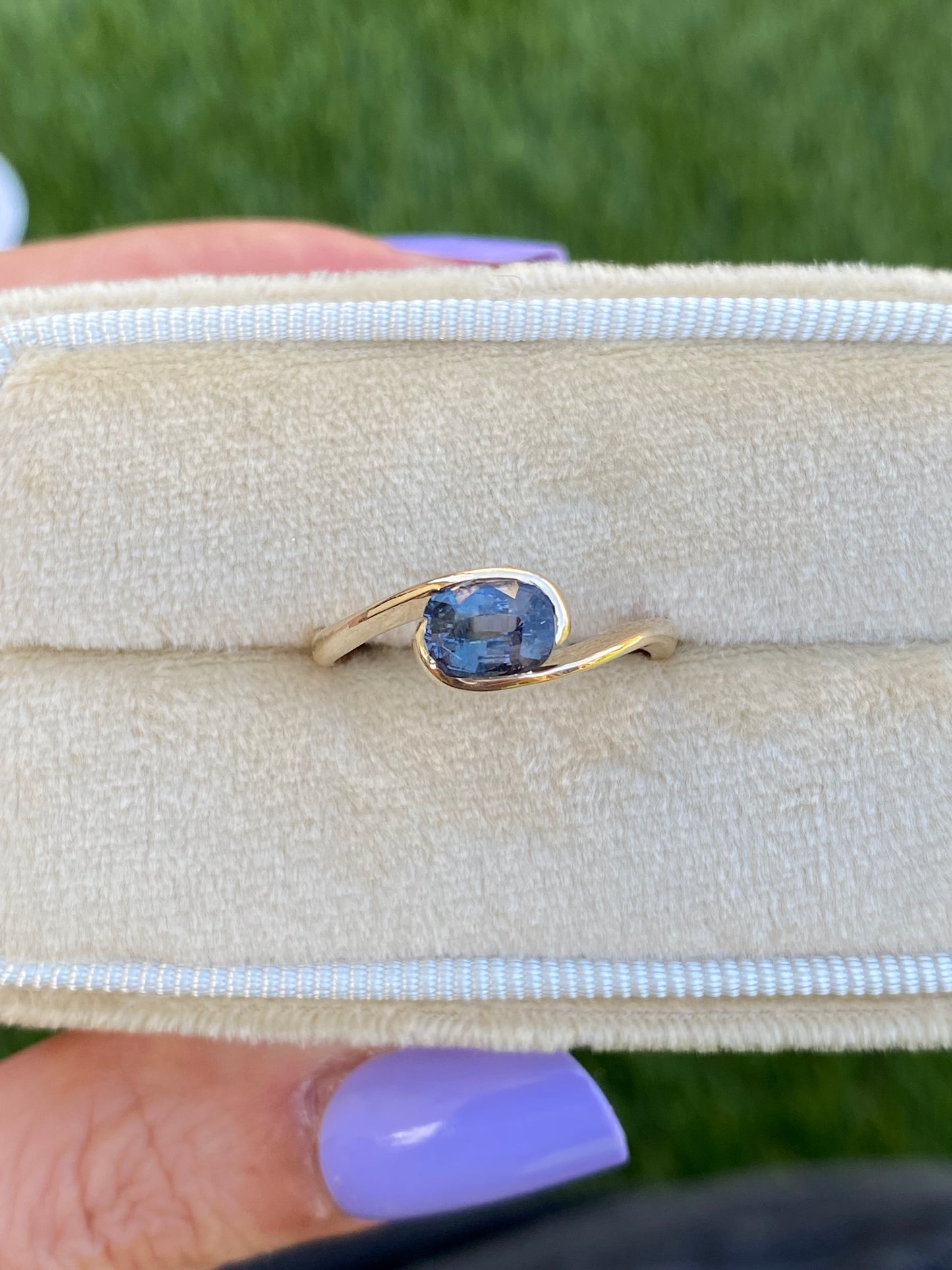 Ollie: 14k wavy dark blue cushion spinel ring size 6.5