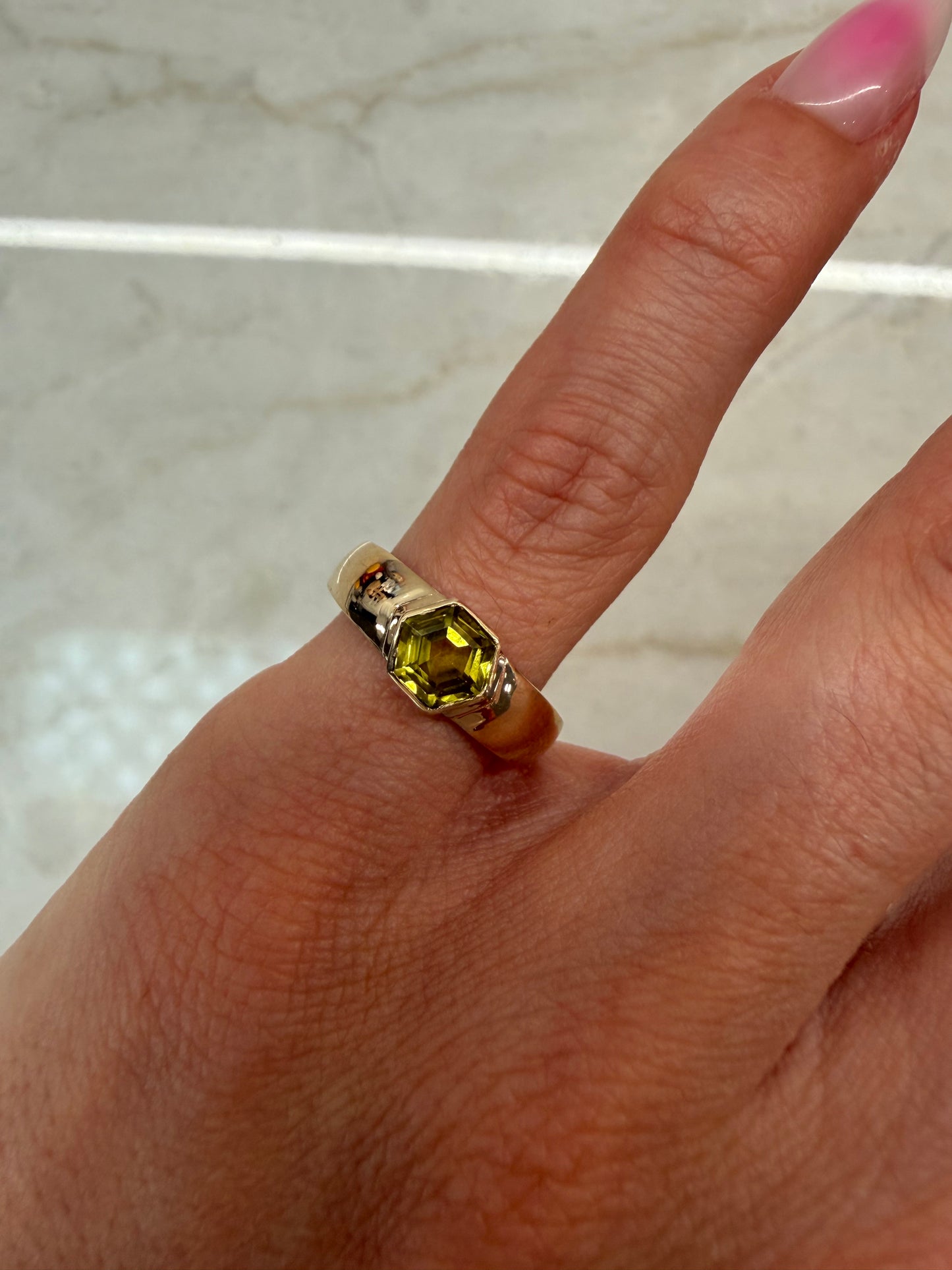 Juliette: 14k Gold Green Sapphire Hexagon Signet Ring
