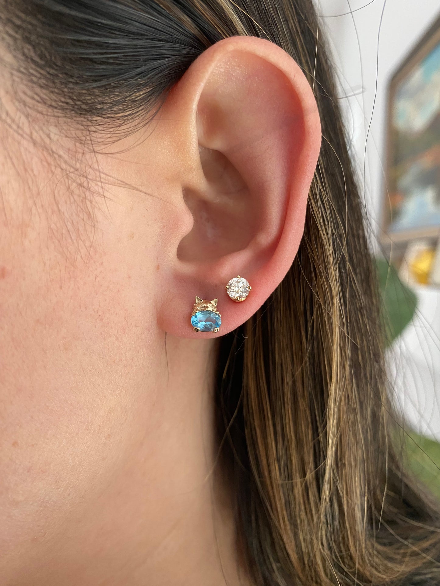 14k Gold Gemstone Kitty Cat Stud Earring