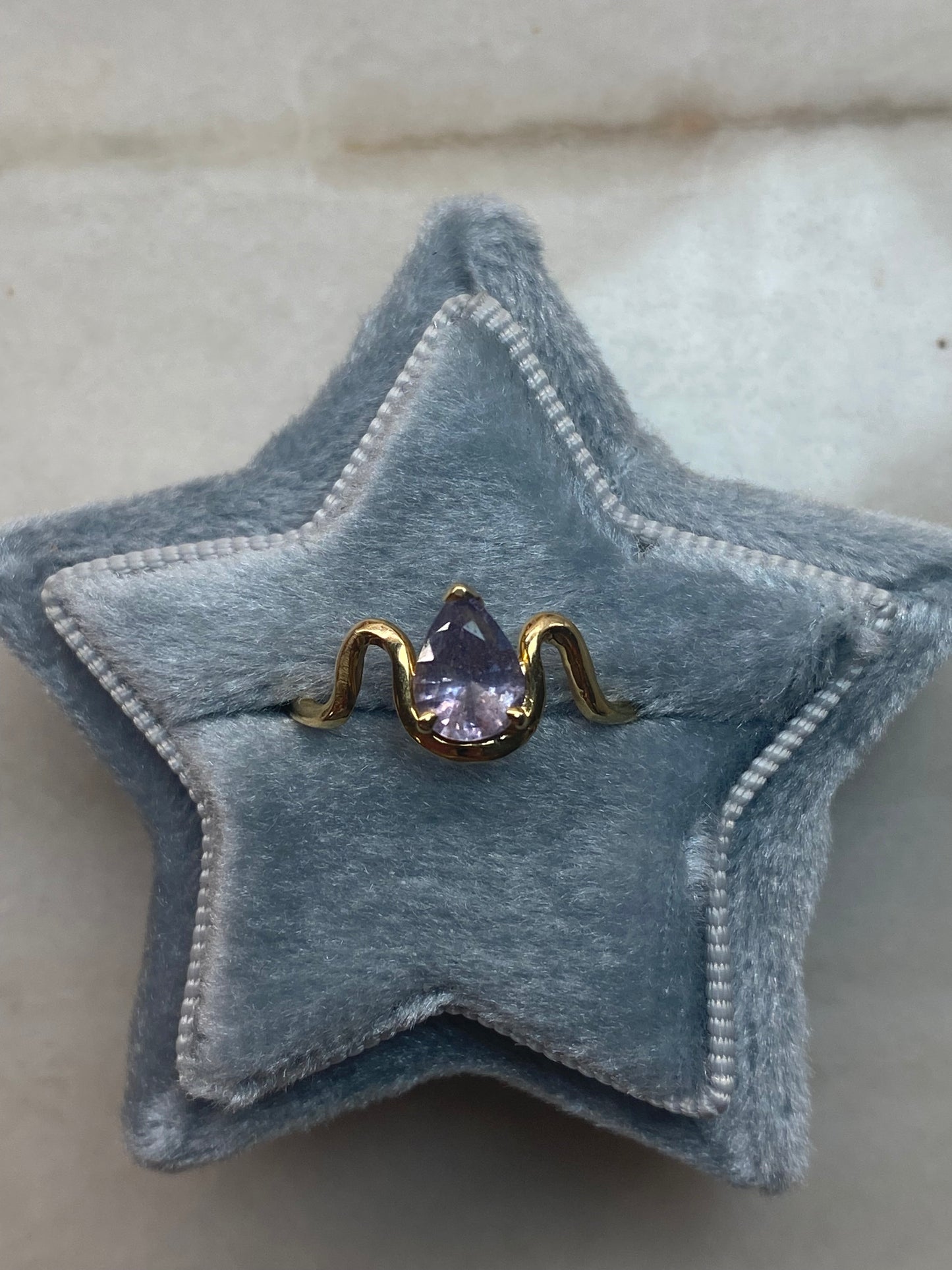Athena: 14k Gold Wavy Gray Purple Pear Spinel Ring