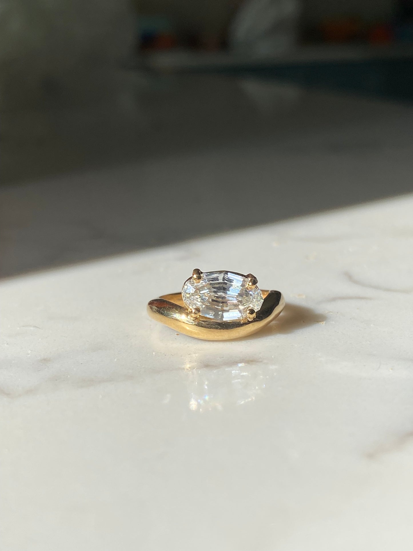 Billie : 14k Gold Step-Cut Moval Diamond Pinky Ring