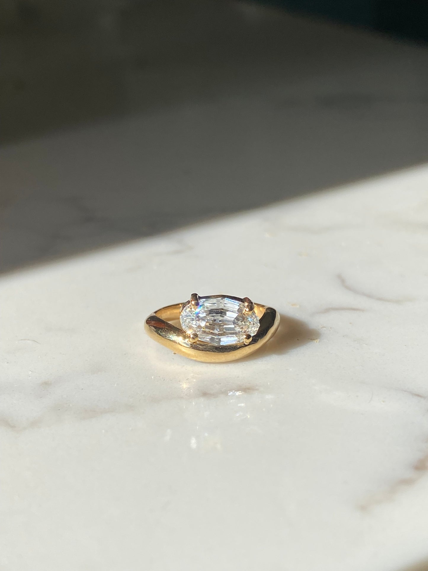 Billie : 14k Gold Step-Cut Moval Diamond Pinky Ring
